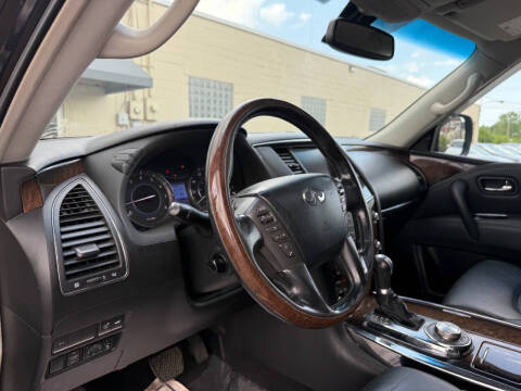 2011 Infiniti QX56