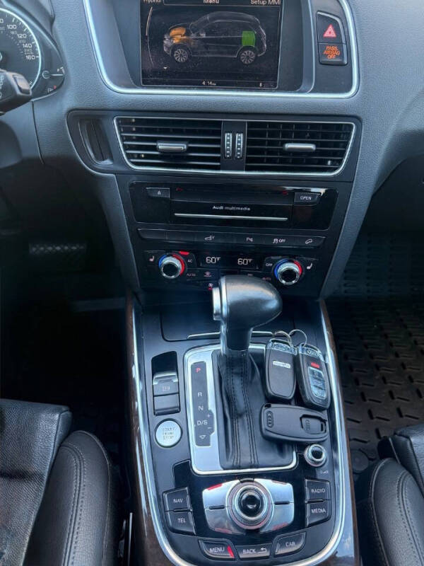 2013 Audi Q5 Hybrid 2.0T quattro Prestige