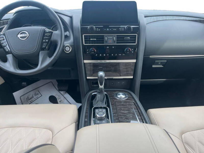 2024 Nissan Armada Platinum