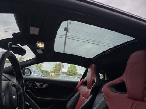 2015 Jaguar F-TYPE R