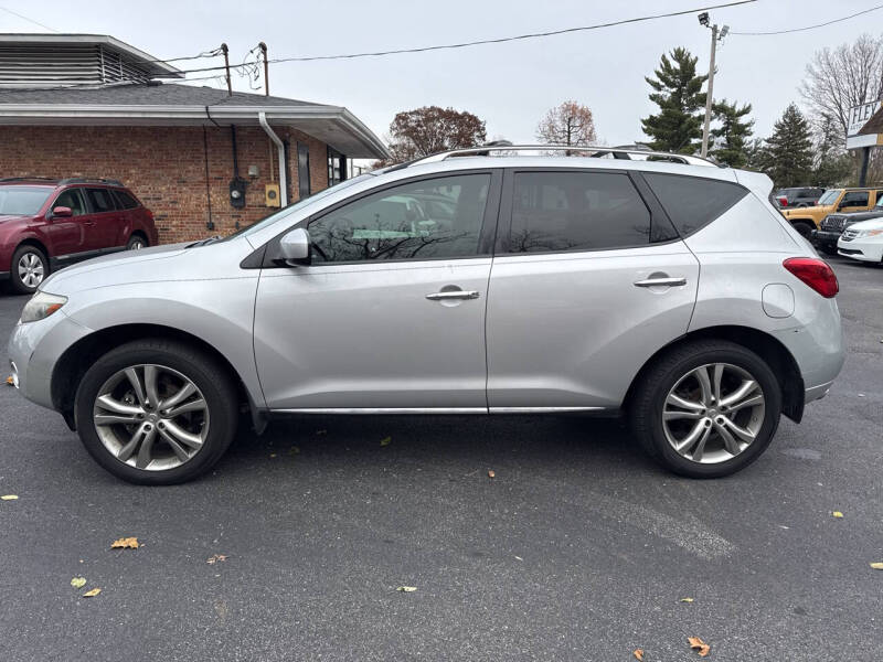 2010 Nissan Murano LE photo 3