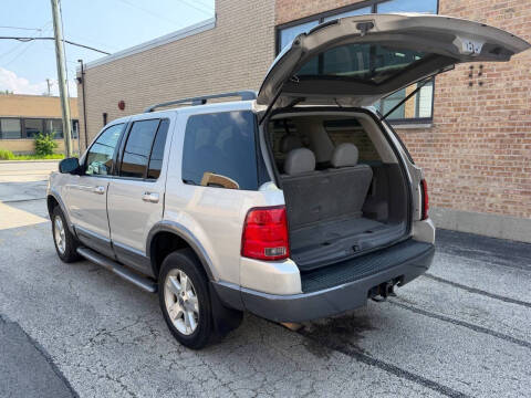2004 Ford Explorer XLT