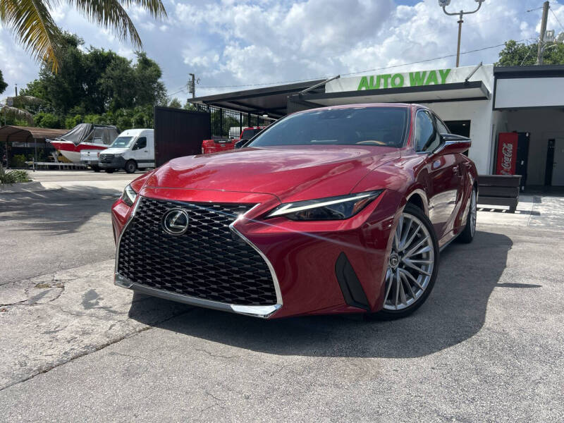 2023 Lexus IS 300