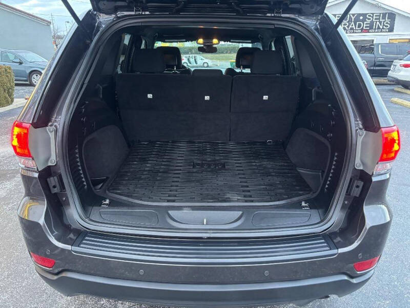 2017 Jeep Grand Cherokee Laredo