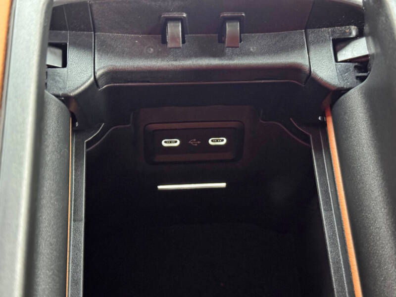 2023 Mercedes-Benz GLC GLC 300