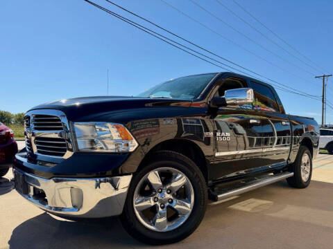 2017 RAM 1500 SLT