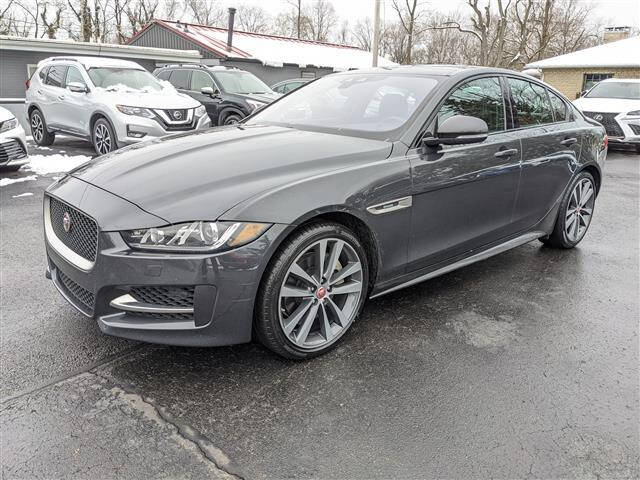 2019 Jaguar XE 25t R-Sport