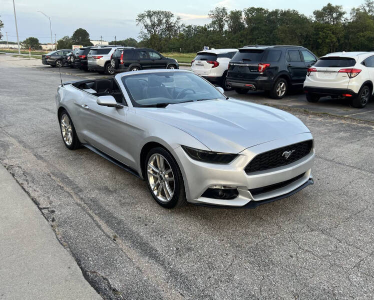 2015 Ford Mustang V6