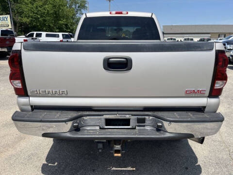 2006 GMC Sierra 2500HD