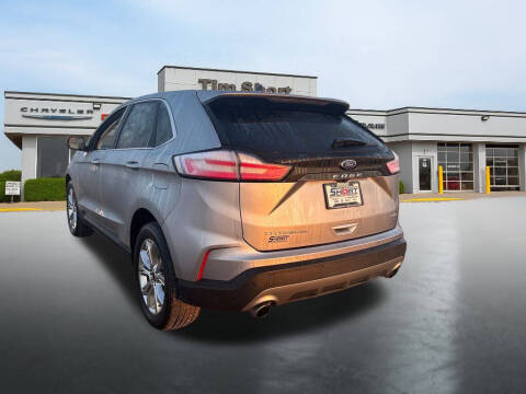 2024 Ford Edge Titanium