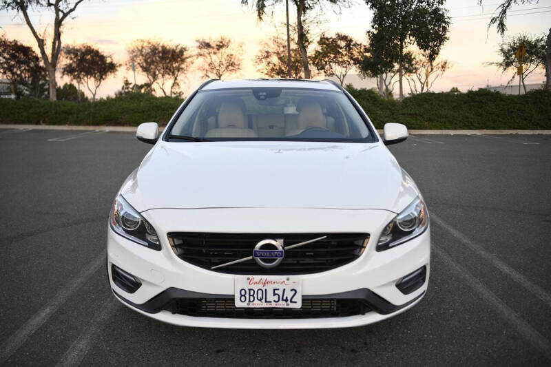 2018 Volvo V60 T5 Dynamic