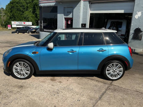 2015 MINI Hardtop 4 Door Cooper