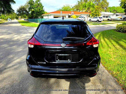 2024 Nissan Kicks S