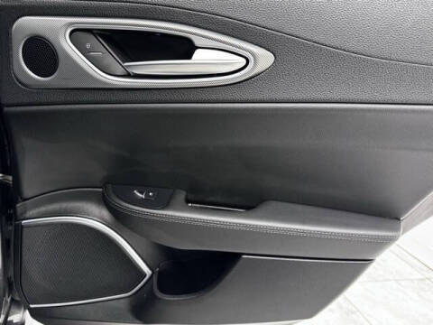 2023 Alfa Romeo Giulia Veloce