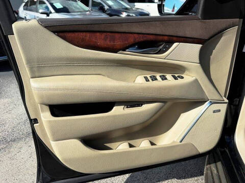 2015 Cadillac Escalade Premium