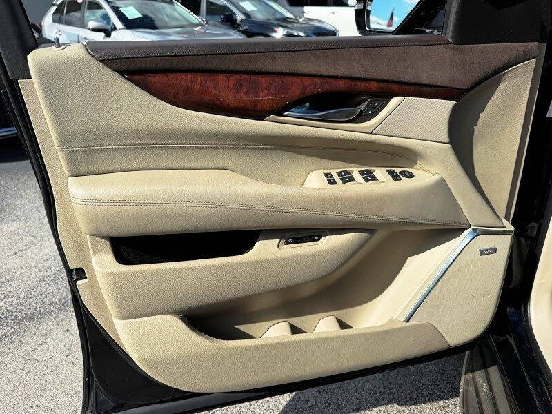 2015 Cadillac Escalade Premium