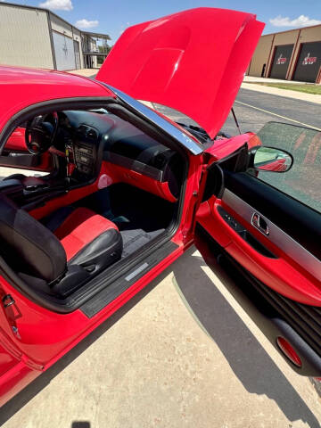 2003 Ford Thunderbird