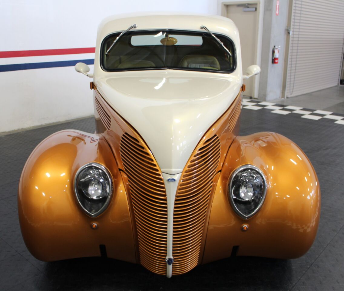 1938 Ford Coupe 7