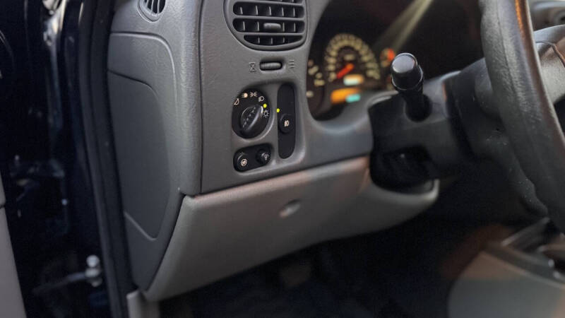 2003 Chevrolet TrailBlazer EXT LS