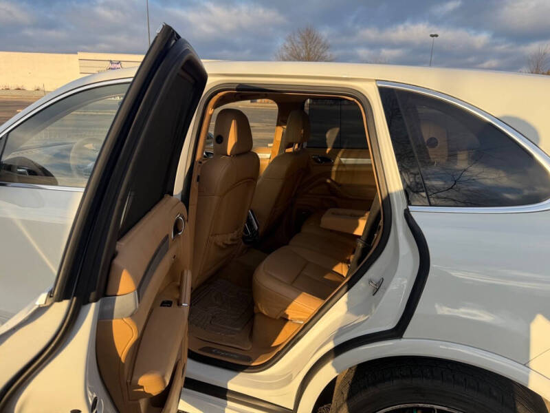 2016 Porsche Cayenne