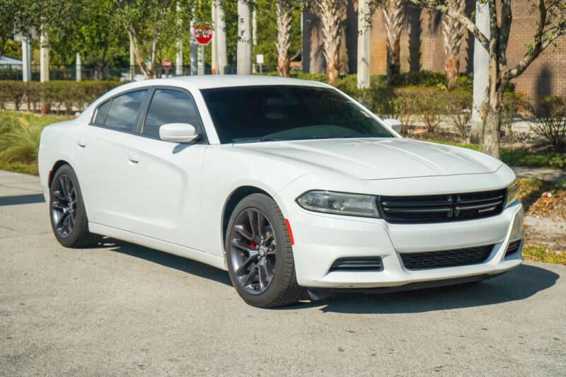 2020 Dodge Charger SXT