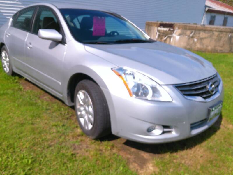 2012 Nissan Altima for sale at Wimett Trading Company in Leicester VT