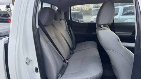 2017 Toyota Tacoma SR5 V6