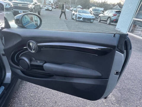 2022 MINI Hardtop 2 Door