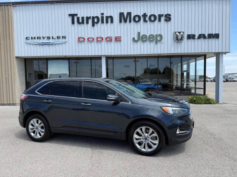 2022 Ford Edge Titanium
