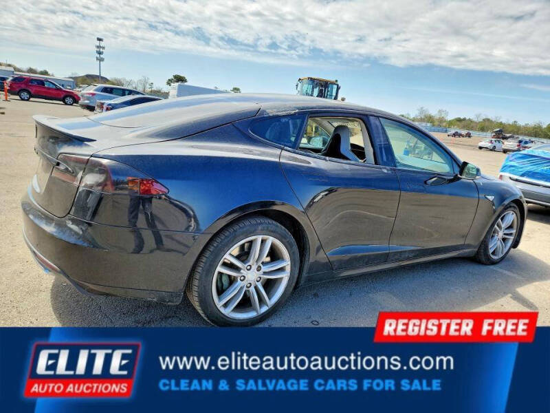 2013 Tesla Model S Performance