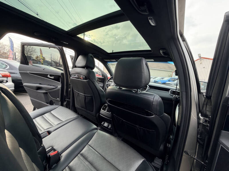 2016 Kia Sorento SX Limited V6