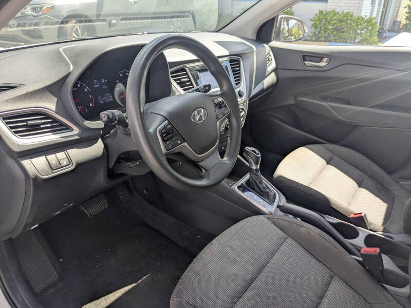 2021 Hyundai Accent SE