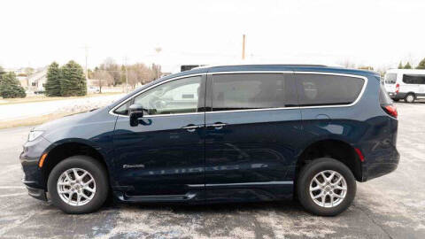 2021 Chrysler Pacifica Touring L