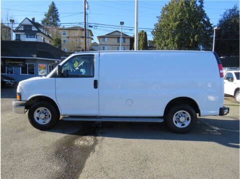 2020 Chevrolet Express 2500