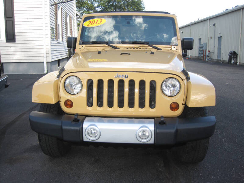 2013 Jeep Wrangler Unlimited Sahara