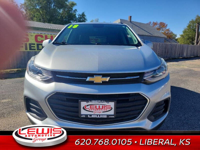 Used 2018 Chevrolet Trax LT with VIN KL7CJLSB2JB563788 for sale in Liberal, KS