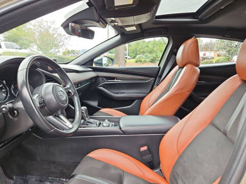 2024 Mazda Mazda3 Hatchback 2.5 Carbon Turbo