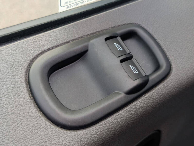 2023 Ford Transit 350 XLT