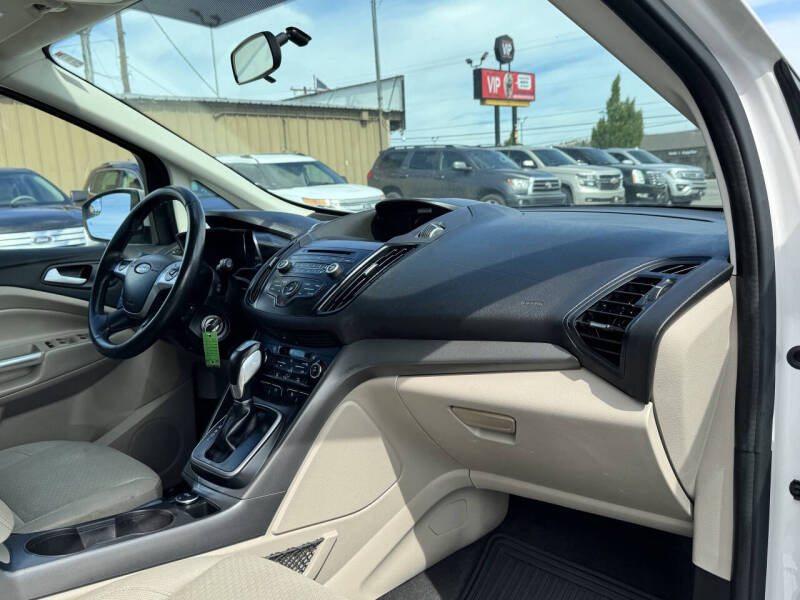 2017 Ford C-MAX Energi SE