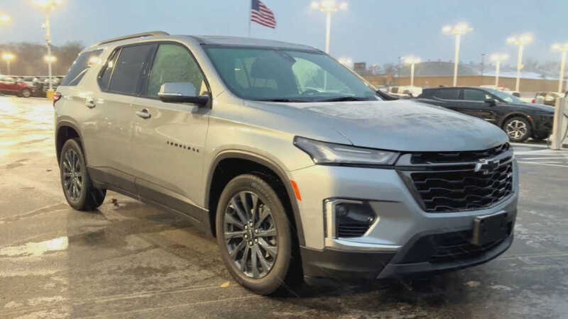 2023 Chevrolet Traverse RS