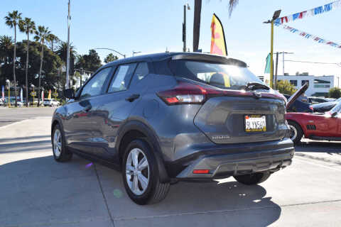 2024 Nissan Kicks S