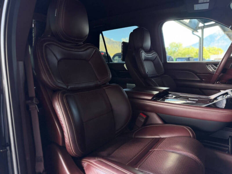 2020 Lincoln Navigator L Black Label