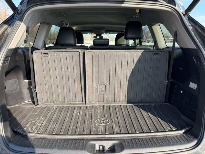 2018 Toyota Highlander LE