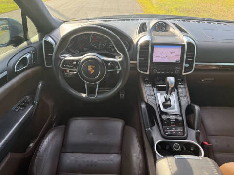 2017 Porsche Cayenne