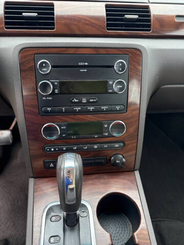 2008 Ford Taurus SEL