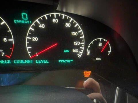 2002 Cadillac DeVille DHS