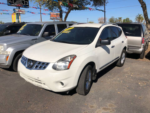 2015 Nissan Rogue Select for sale at Valley Auto Center in Phoenix AZ