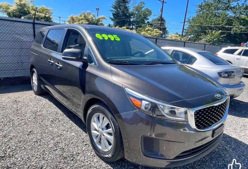 2017 Kia Sedona LX