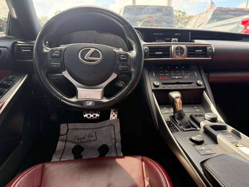 2020 Lexus IS 300