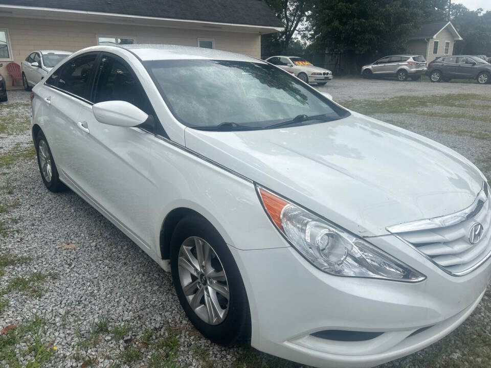 2011 Hyundai SONATA for sale at DealMakers Auto Sales in Lithia Springs, GA